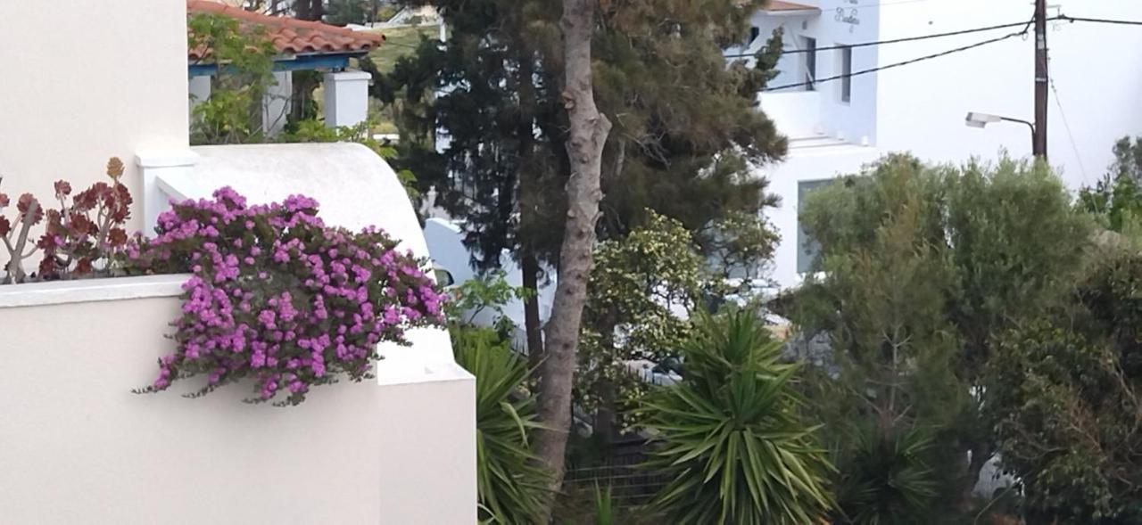 Atrium Villa Fira  Luaran gambar