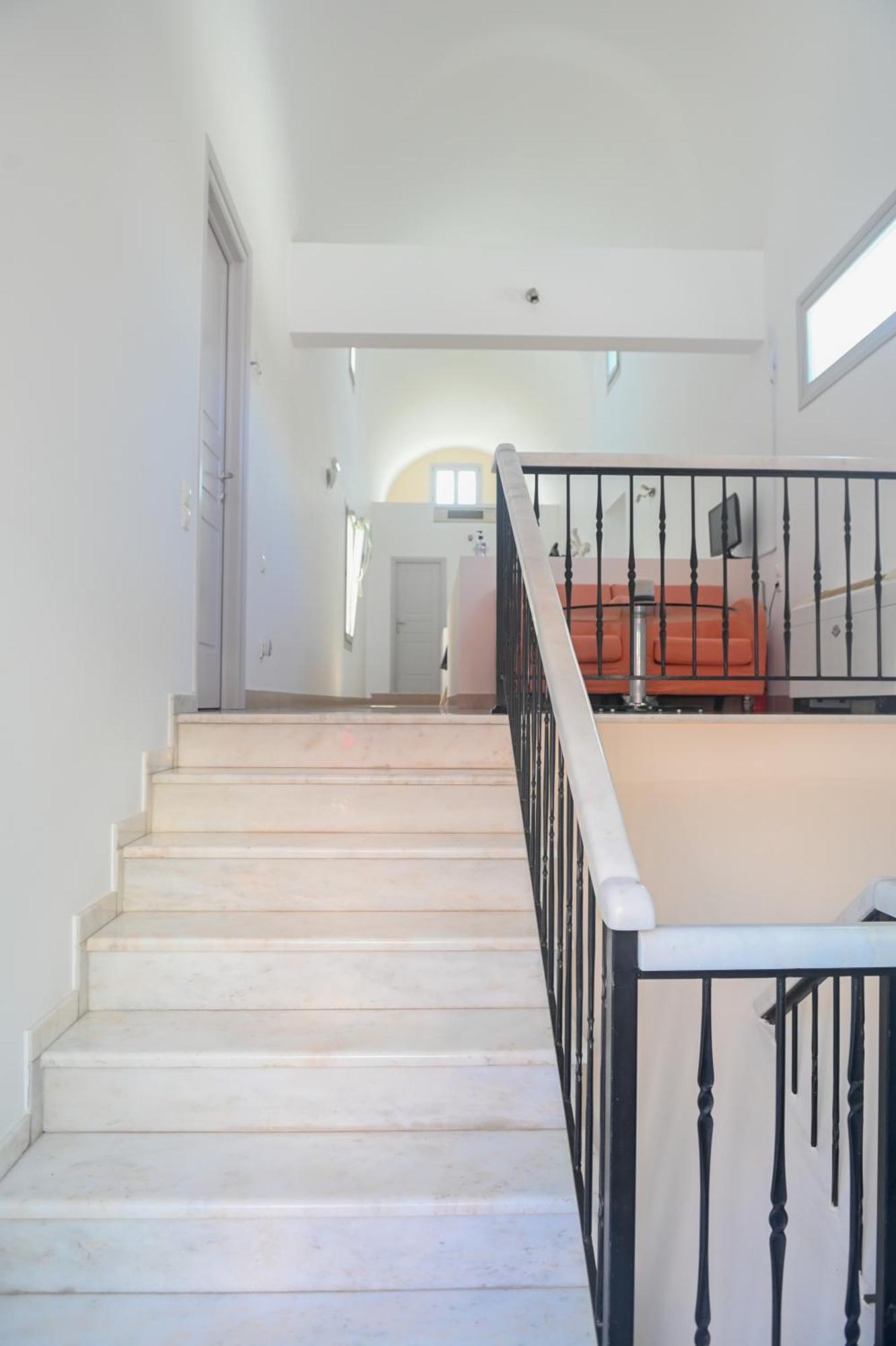 Atrium Villa Fira  Luaran gambar
