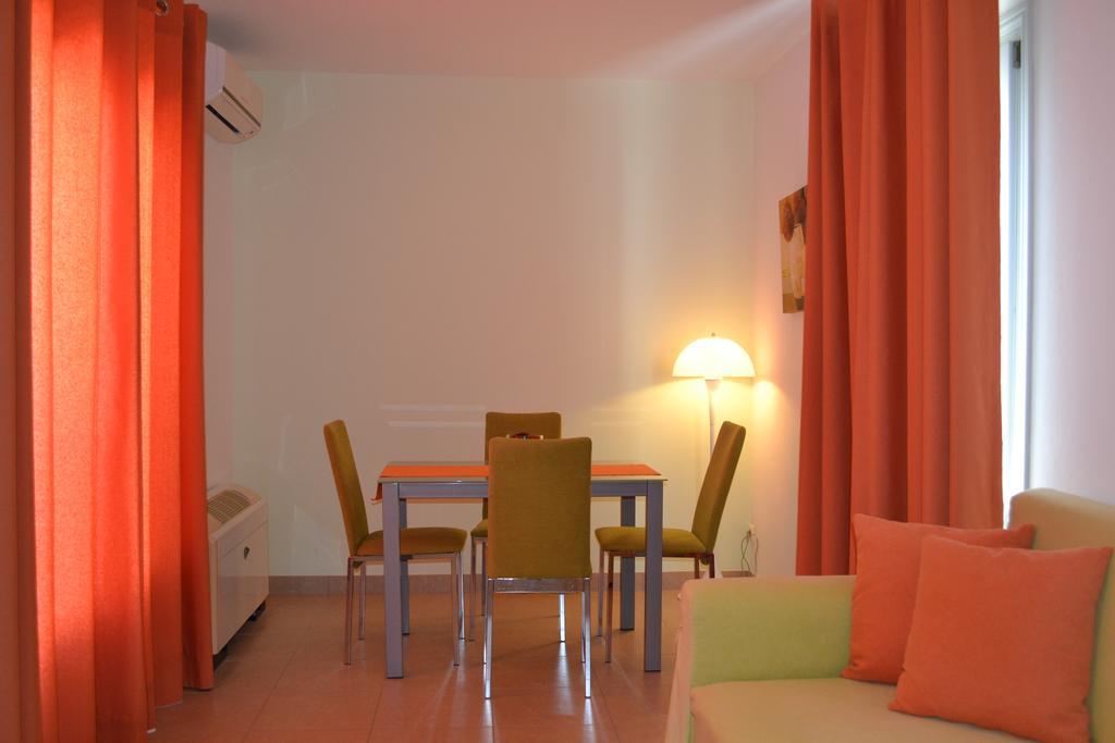 Atrium Villa Fira  Luaran gambar